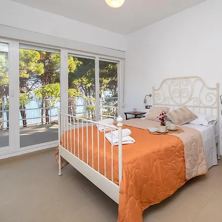 Holiday home Rotes *